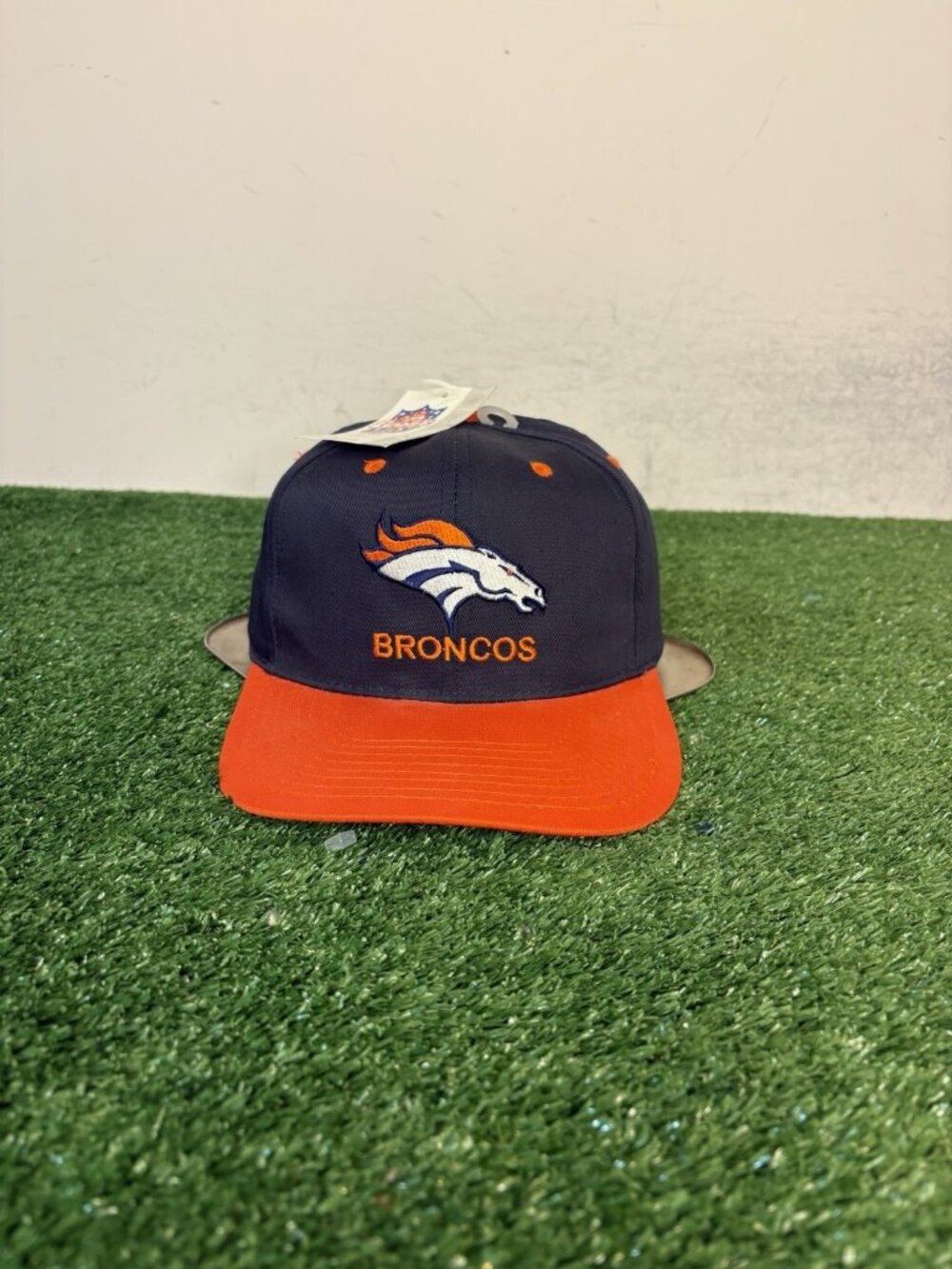 Vintage Denver Broncos hat cap snap back blue orange Drew Pearson new NFL mens
